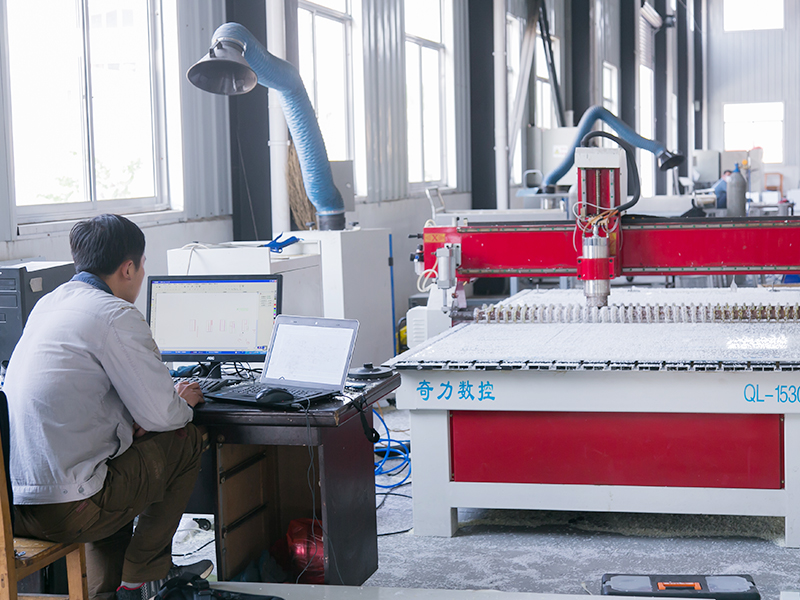 電子元器件清洗(圖1) 電子元器件清洗(圖1)